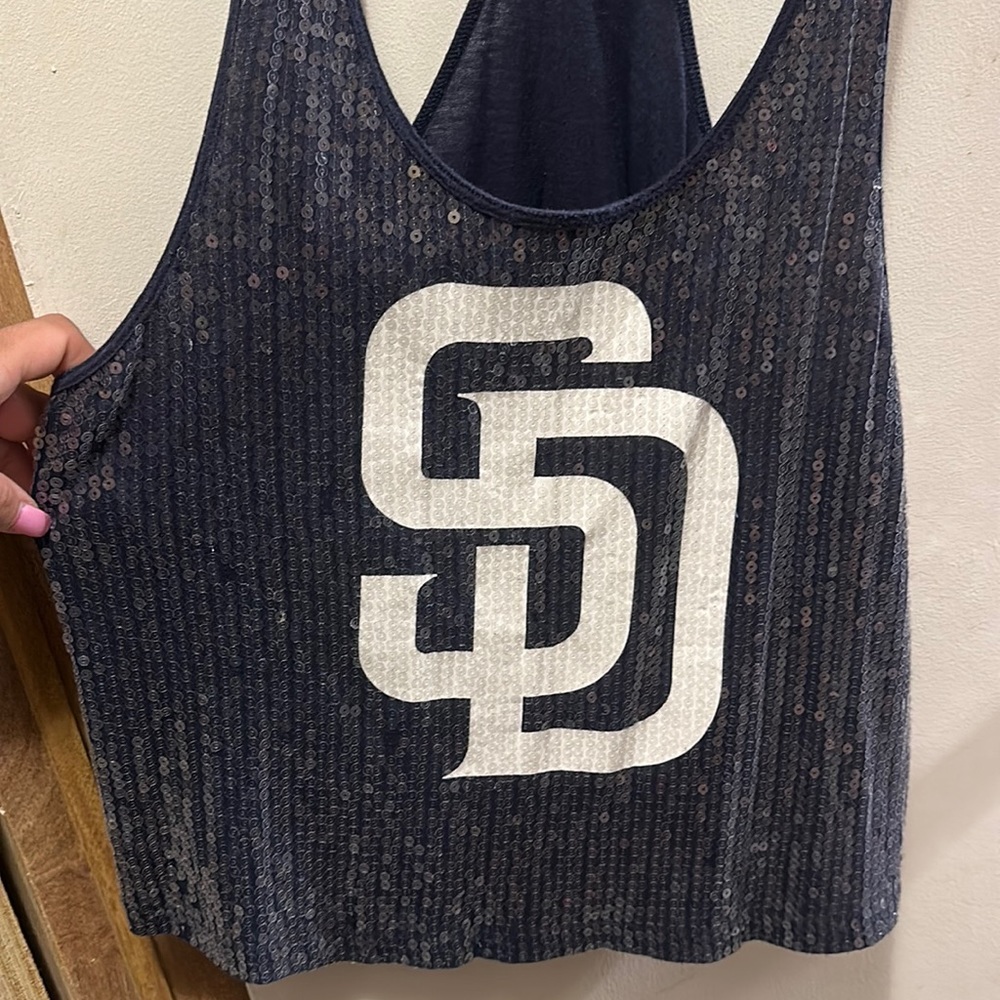 VICTORIA SECRET PINK San Diego Padres Sequin MLB Tank Large 
Limited edition